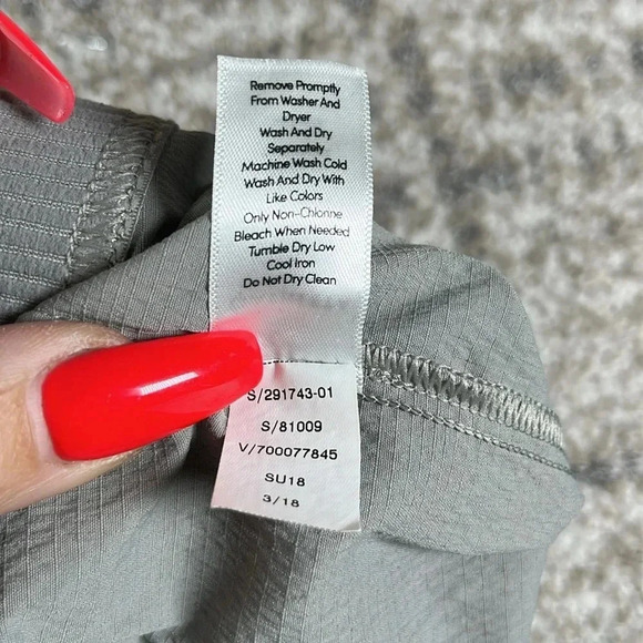 Athleta Mod Trekkie Crop Woven Pull On Pants Gray Casual Walking Travel Fit Sz 2 - Picture 6 of 11